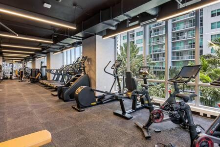 Heart Of Downtown Miami Studio Pool & Gym Apartment Luaran gambar