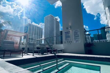 Heart Of Downtown Miami Studio Pool & Gym Apartment Luaran gambar